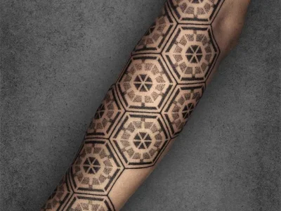 Ink and Spirit: Exploring Sacred Geometry in Ubud