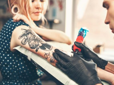 Tattoo Designs for Expectant Mothers: Precautions for a Safe and Rewarding Tattoo Experience